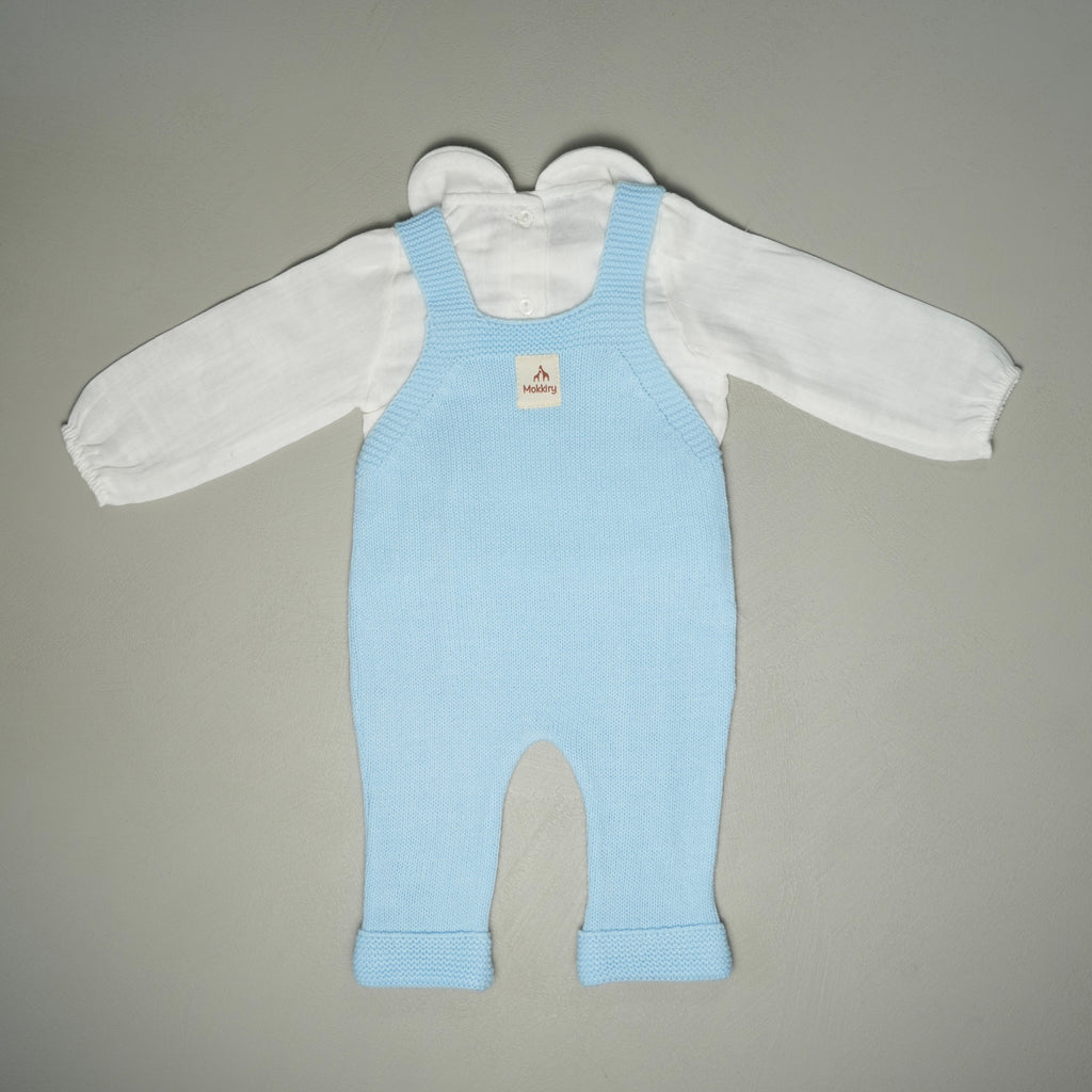 SALOPETTE IN MAGLIA AZZURRA CON CAMICIA