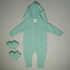 COCCOLA IN MAGLIA VERDE ACQUA CON CAPPUCCIO E BABBUCCE