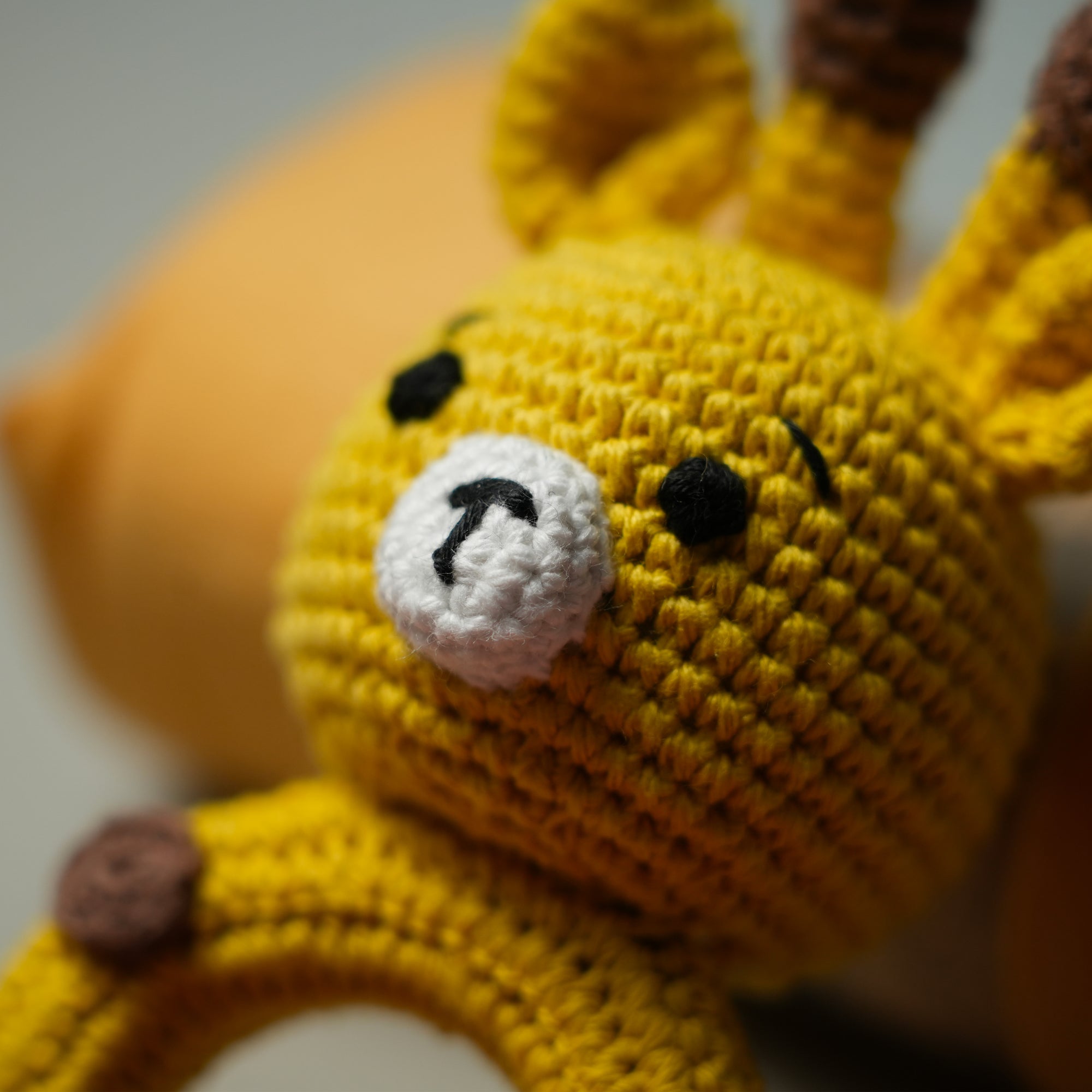 SET GIRAFFA IN LEGNO E COTONE